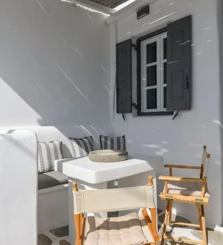 Maisonette Downtown Mykonos بيت للعطل *